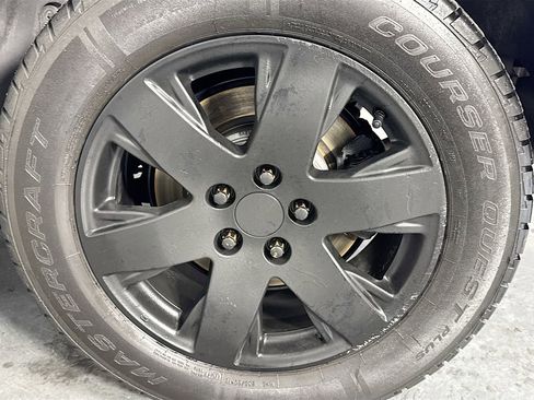 Used 2015 Honda Pilot Touring image 32