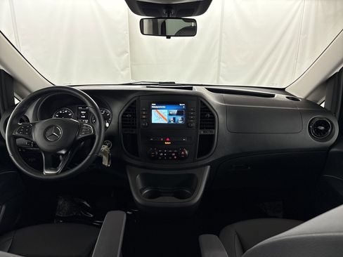 Used 2023 Mercedes-Benz Metris Passenger image 15