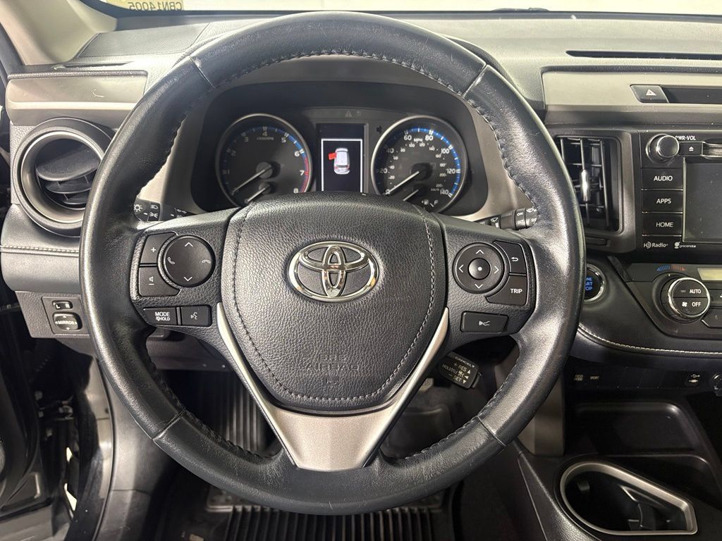 Used 2018 Toyota RAV4 XLE w/ Plus Extra Value Package AWD/4WD image 23