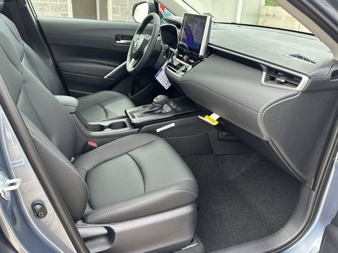 New 2026 Toyota Corolla Cross XLE w/ Convenience Package AWD/4WD image 13
