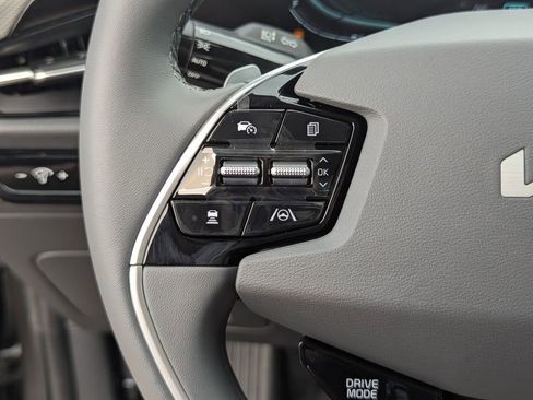 New 2026 Kia Niro EX FWD image 29