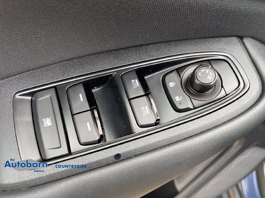 Used 2025 Subaru Outback AWD/4WD image 11