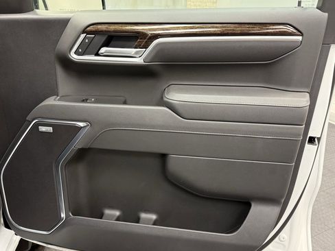 New 2025 GMC Sierra 1500 Elevation w/ Preferred Package image 18