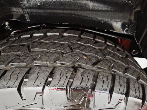 Used 2022 Toyota 4Runner SR5 Premium image 89