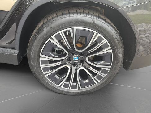 Used 2025 BMW X3 xDrive30 w/ Convenience Package AWD/4WD image 11