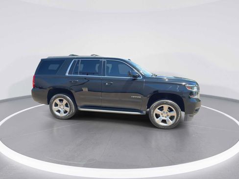 Used 2017 Chevrolet Tahoe LS w/ All-Season Package AWD/4WD image 9