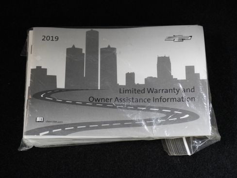 Used 2020 Chevrolet Trax LT w/ LT Convenience Package image 21