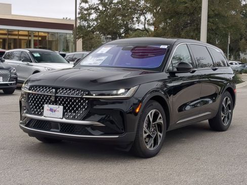 New 2026 Lincoln Nautilus Premier w/ Equipment Group 102A image 7