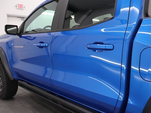 Used 2023 Chevrolet Colorado ZR2 w/ ZR2 Convenience Package III AWD/4WD image 34