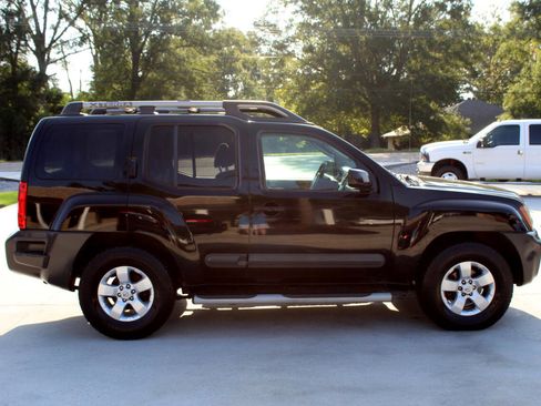 Used 2011 Nissan Xterra S w/ 4X2 Value Package image 24