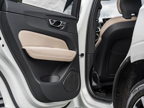 New 2026 Volvo XC60 B5 Plus w/ Protection Package Premier image 37