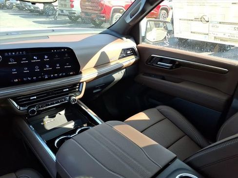 New 2026 Chevrolet Tahoe High Country w/ Sun And Tow Package image 30