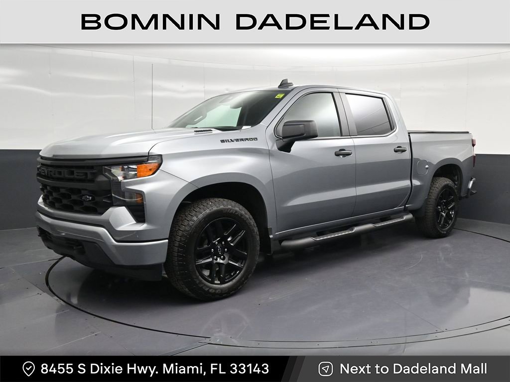 Used 2026 Chevrolet Silverado 1500 Custom w/ Turbomax Blackout Package RWD image 1