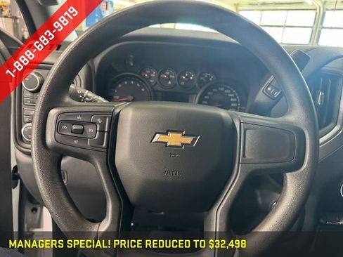 Certified 2022 Chevrolet Silverado 1500 Custom AWD/4WD image 21
