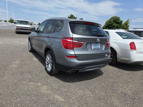 Used 2016 BMW X3 xDrive28i AWD/4WD image 3