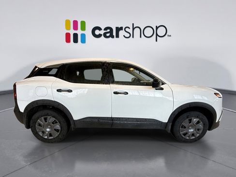 Used 2025 Nissan Kicks S AWD/4WD image 6