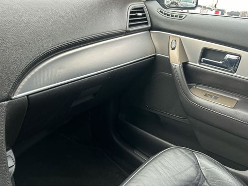 Used 2014 Lincoln MKX AWD w/ Equipment Group 102A image 49