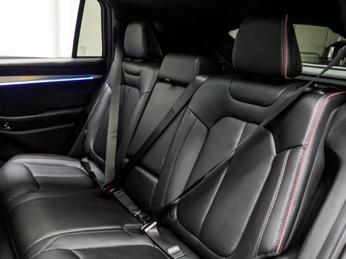 Used 2024 Jeep Wagoneer Launch Edition image 42