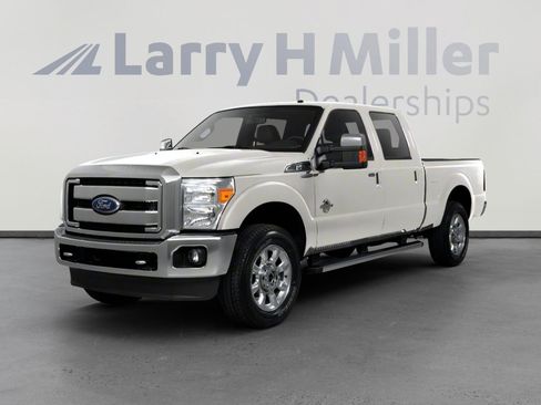 Used 2013 Ford F250 Lariat w/ FX4 Off Road Pkg AWD/4WD image 1