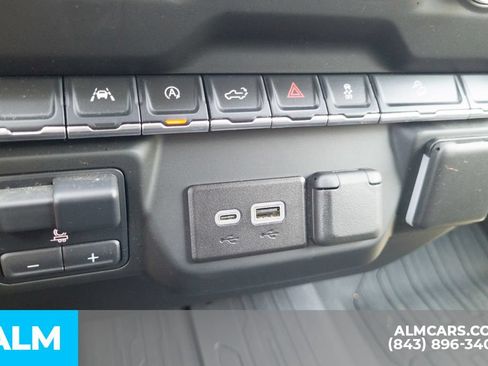 Used 2024 GMC Sierra 1500 Pro w/ Graphite Edition AWD/4WD image 27