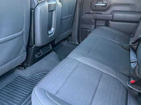 Used 2023 Chevrolet Silverado 2500 LT image 9