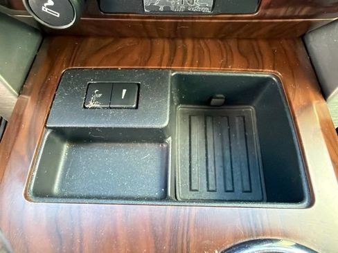 Used 2010 Ford F150 Platinum AWD/4WD image 36