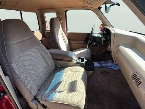 Used 1994 Ford Ranger XLT RWD image 19