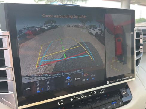 Used 2024 Toyota Sequoia Capstone RWD image 17