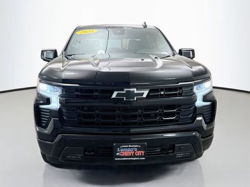 Used 2025 Chevrolet Silverado 1500 RST w/ Convenience Package II AWD/4WD image 2