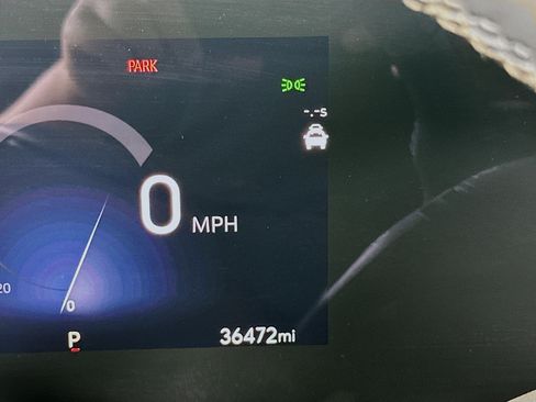 Used 2024 Buick Encore GX Sport Touring FWD image 19