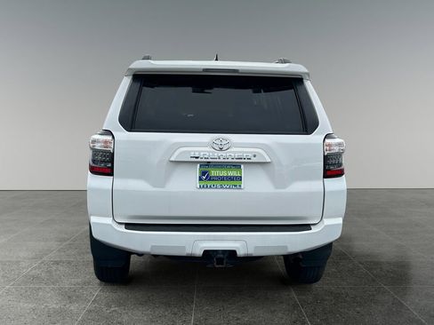Used 2019 Toyota 4Runner SR5 Premium image 6