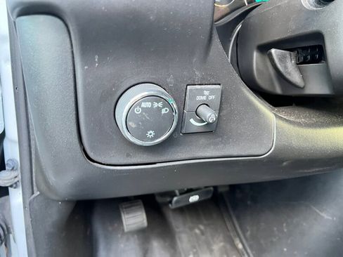 Used 2024 GMC Savana 2500 w/ Driver Convenience Package image 21