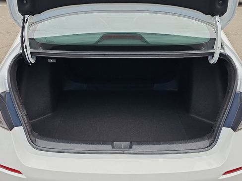 Used 2023 Honda Civic Sport image 27