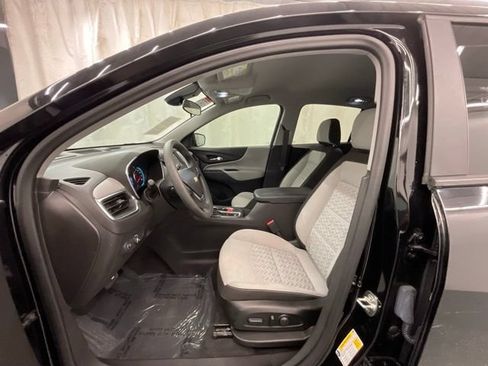 Used 2024 Chevrolet Equinox LS w/ LS Convenience Package FWD image 10