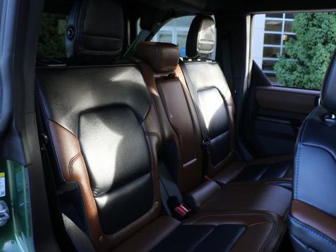 Used 2024 Ford Bronco Outer Banks AWD/4WD image 14