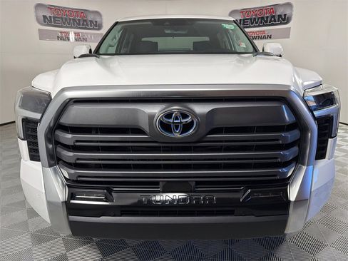Used 2024 Toyota Tundra Limited image 8