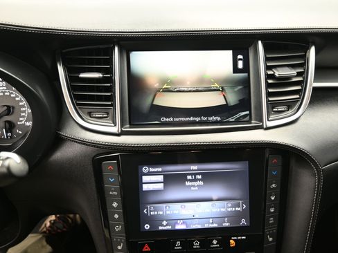 Used 2021 INFINITI QX50 Luxe w/ Appearance Package image 17