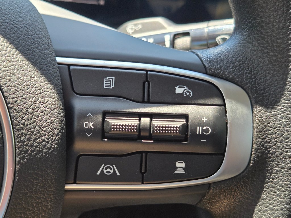 New 2026 Kia K5 LXS FWD image 24