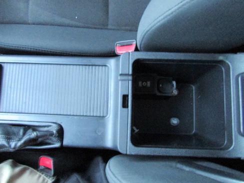 Used 2008 Subaru Outback 2.5i image 40