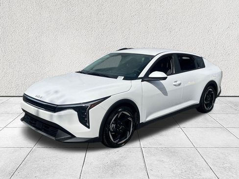 New 2025 Kia K4 EX image 3