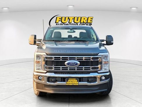 New 2026 Ford F250 XLT w/ FX4 Off-Road Package image 3
