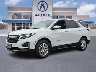 Used 2023 Chevrolet Equinox LT image 1