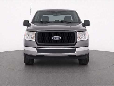 Used 2005 Ford F150 XLT RWD image 2