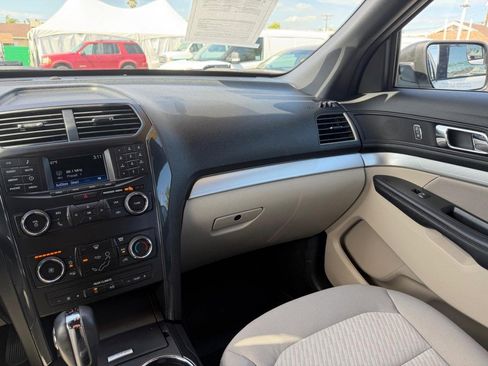 Used 2018 Ford Explorer 4WD image 26