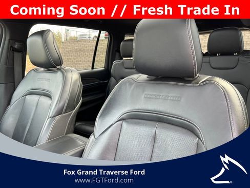 Used 2024 Jeep Grand Cherokee L Overland w/ Trailer Tow Package image 11