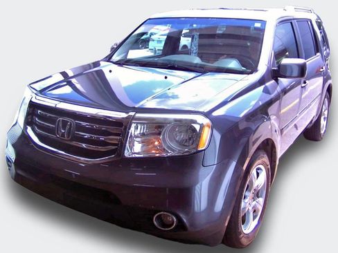 Used 2014 Honda Pilot EX image 2