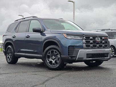 New 2026 Honda Pilot TrailSport