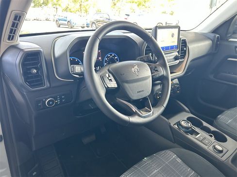 Used 2024 Ford Bronco Sport Heritage w/ Heritage Convenience Package image 14