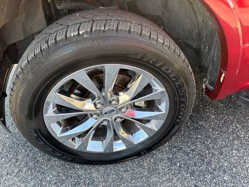 Used 2017 Ford F150 Lariat AWD/4WD image 10