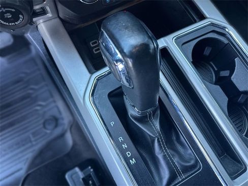 Used 2019 Ford F150 Lariat image 21